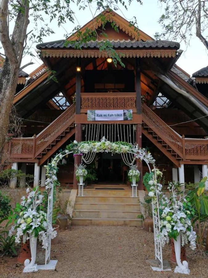 Ruen Thai Rim Haad Thang Kwian Eksteriør billede